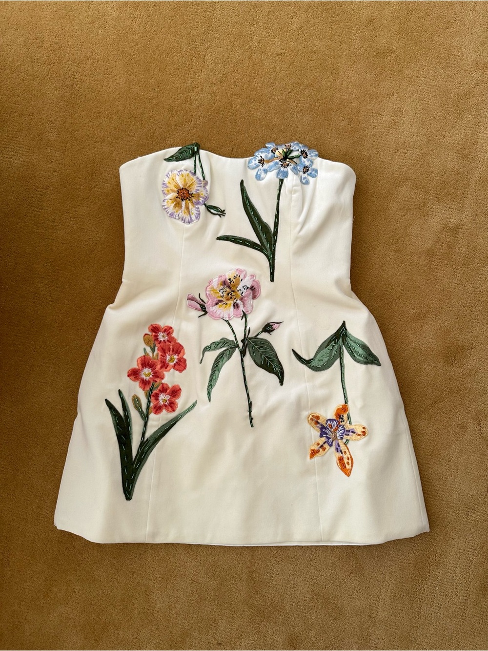 LEO LIN Rosario Embroidered Velvet Dress